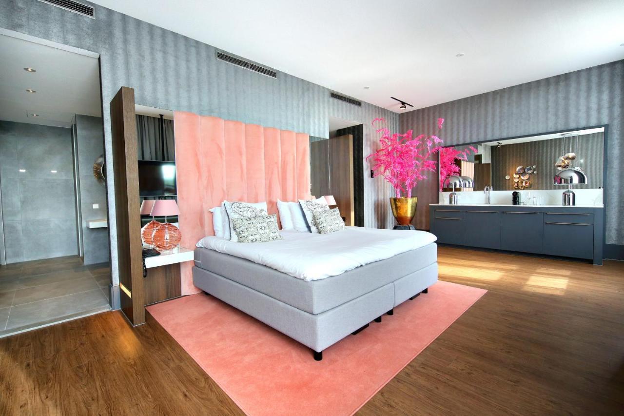 Van Der Valk Hotel Den Haag Nootdorp Eksteriør billede