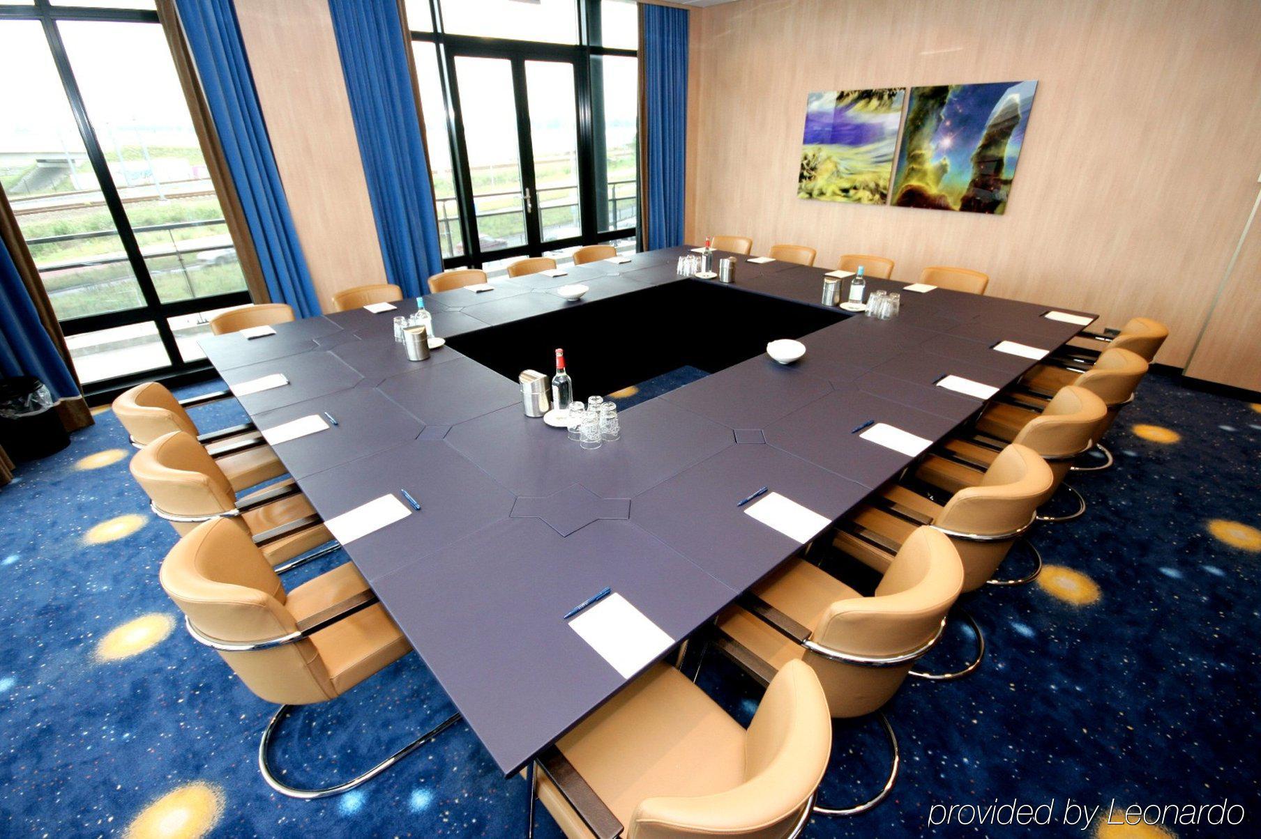 Van Der Valk Hotel Den Haag Nootdorp Eksteriør billede